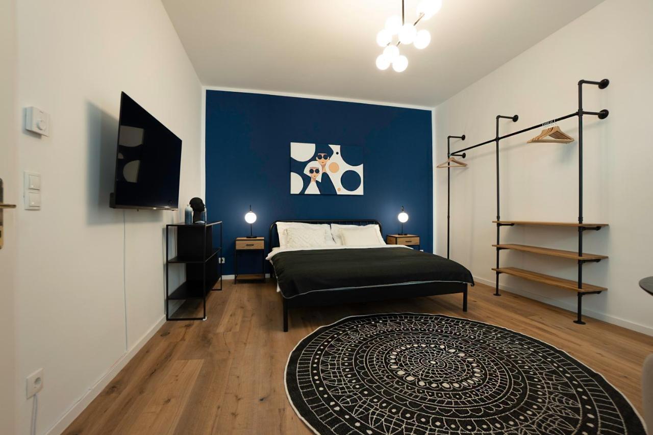 Modern Apartment With A Balcony Near Belvedere Виена Екстериор снимка